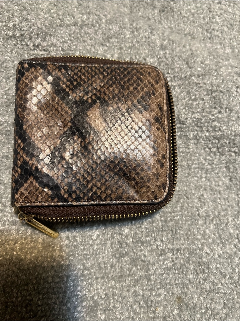 Cuyana Wallet